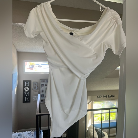 Criss cross bodysuit NWT - Picture 5 of 5